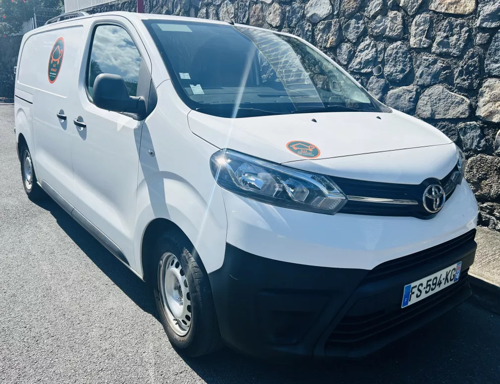 SulliVAN, Toyota Proace camping box